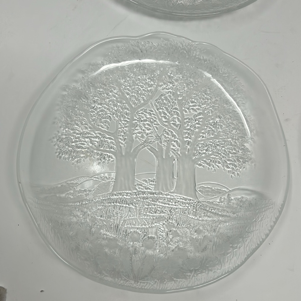 Mikasa 8” Lunch Plates Heavy Crystal Set of 4‎ ~ Flowers Trees
